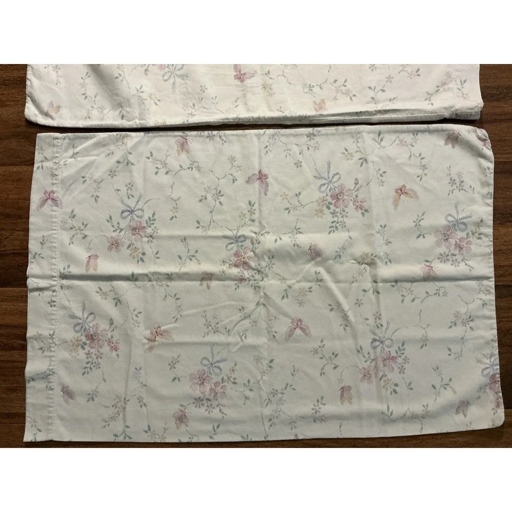 2pc Vtg JC Penney Shabby Chic Style Butterfly Floral STANDARD Pillowcases USA